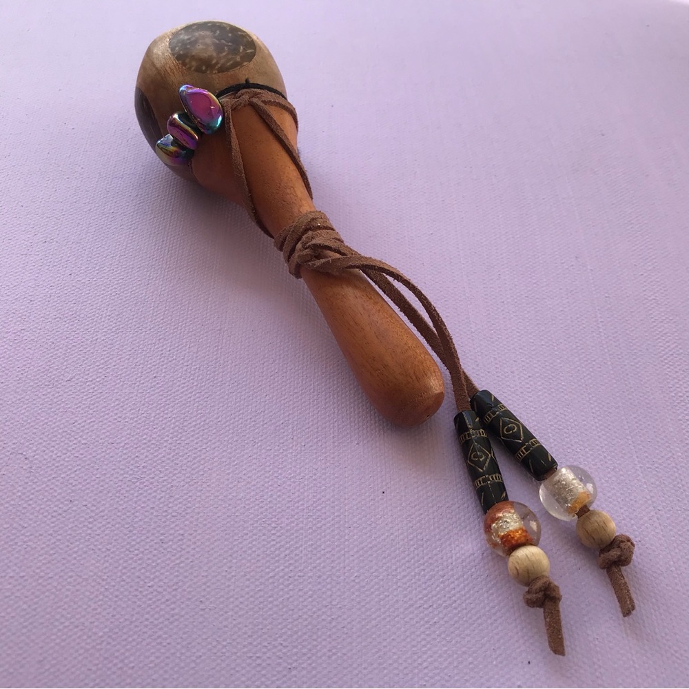 Shamanic Wood Rattle ✨ - Picture 7 of 9